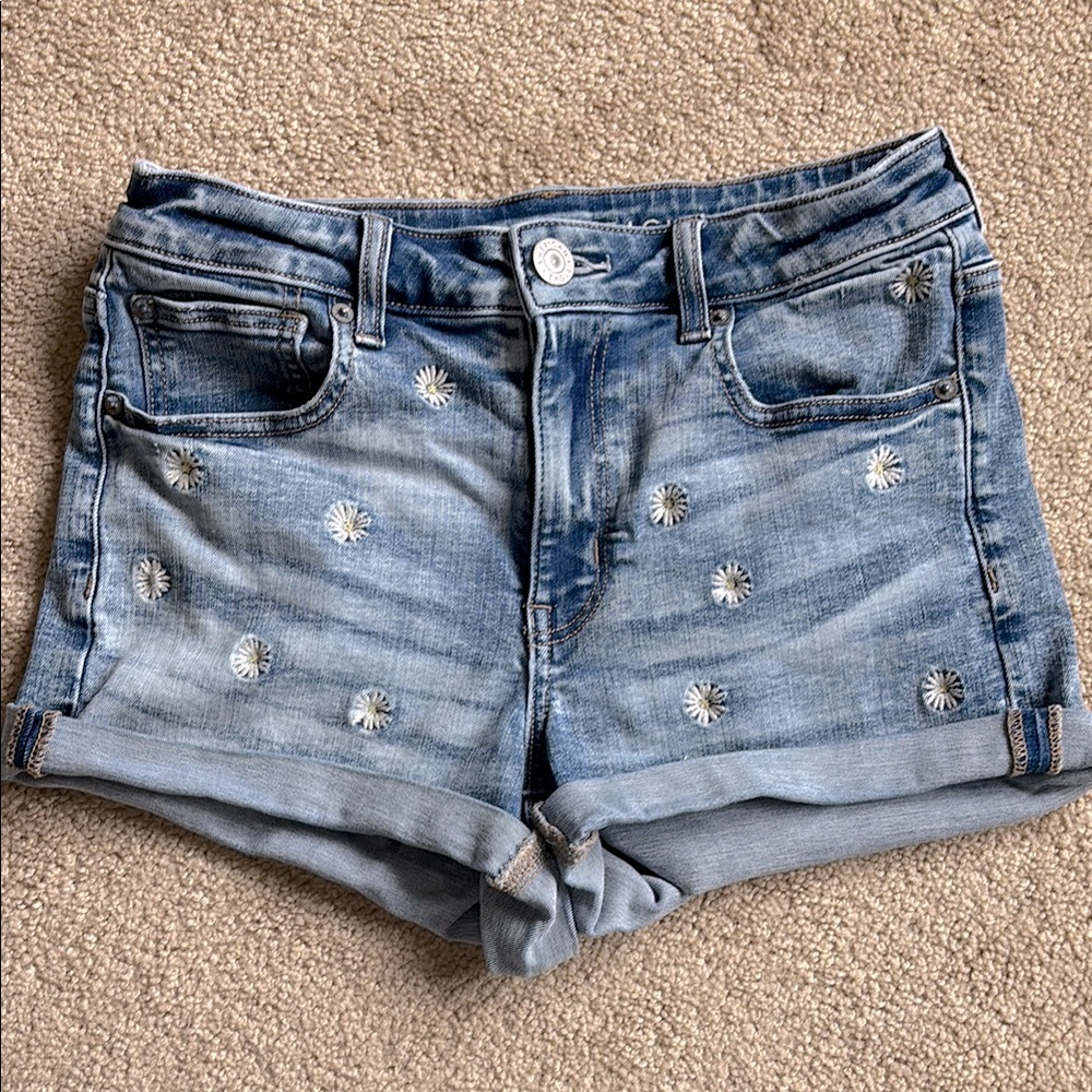 SOLD American Eagle Hi Rise Shortie